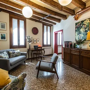 Riva De Biasio Charming Venice