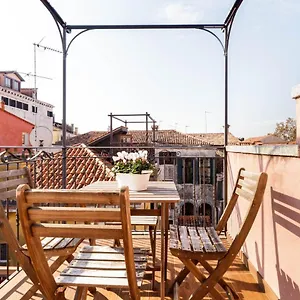 Ca' Del Mariner With Terrace Venice