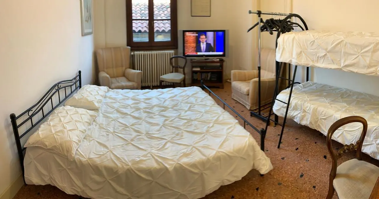 Sunshine Relais Venice Apartment 0*,  Italy