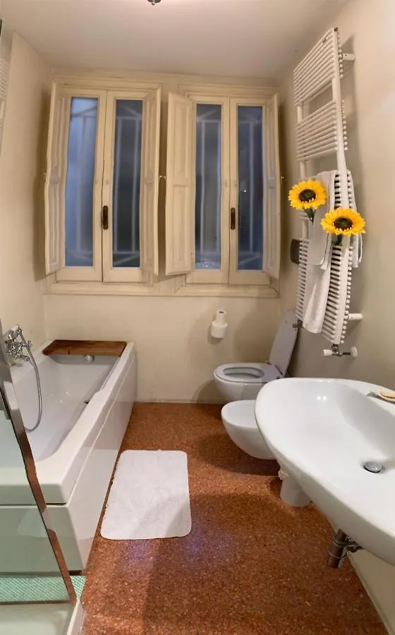 Sunshine Relais Venice Apartment 0*,  Italy