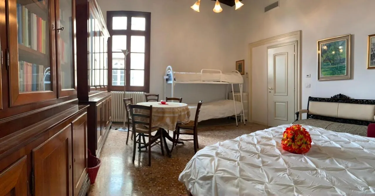 Sunshine Relais Venice Apartment