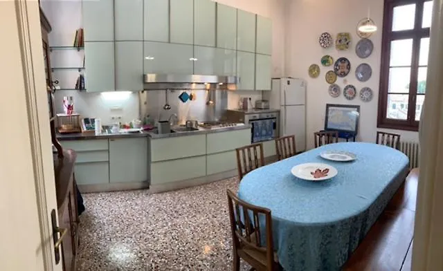 Sunshine Relais Venice Apartment